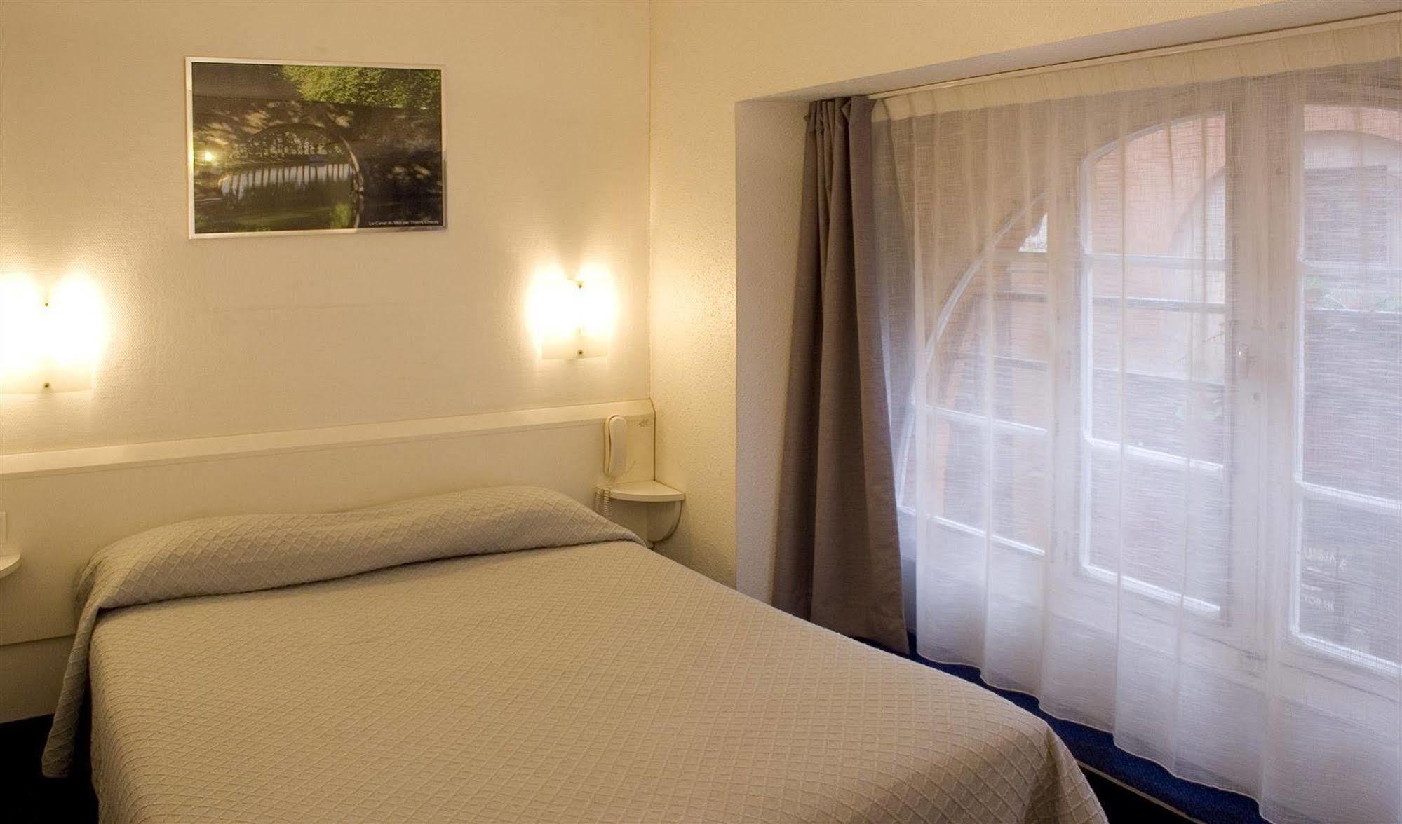 Hotel Ours Blanc - Centre Toulouse Luaran gambar